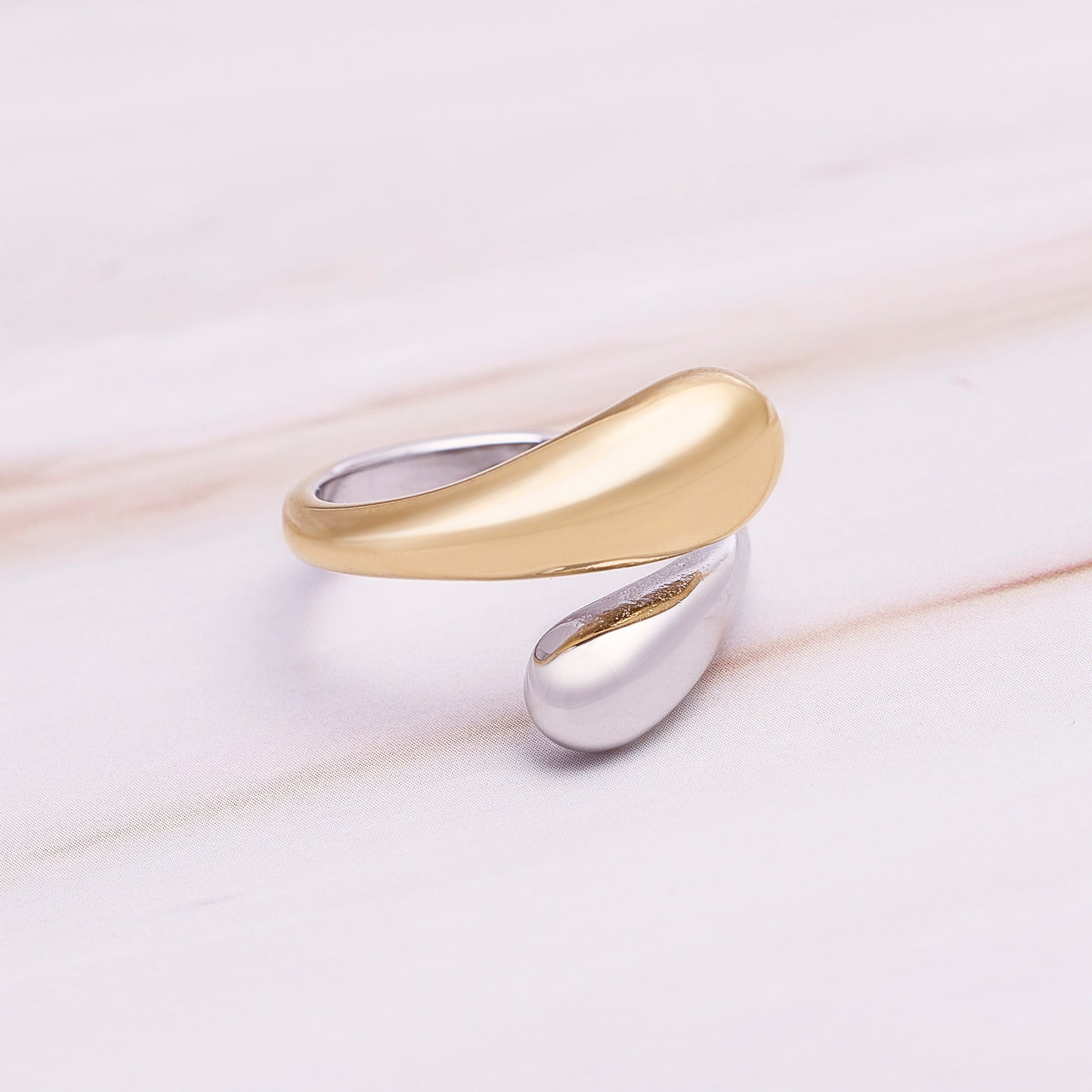 ANILLO REA
