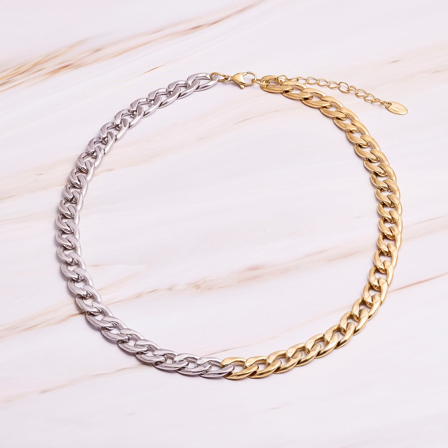 COLLAR OSCILE
