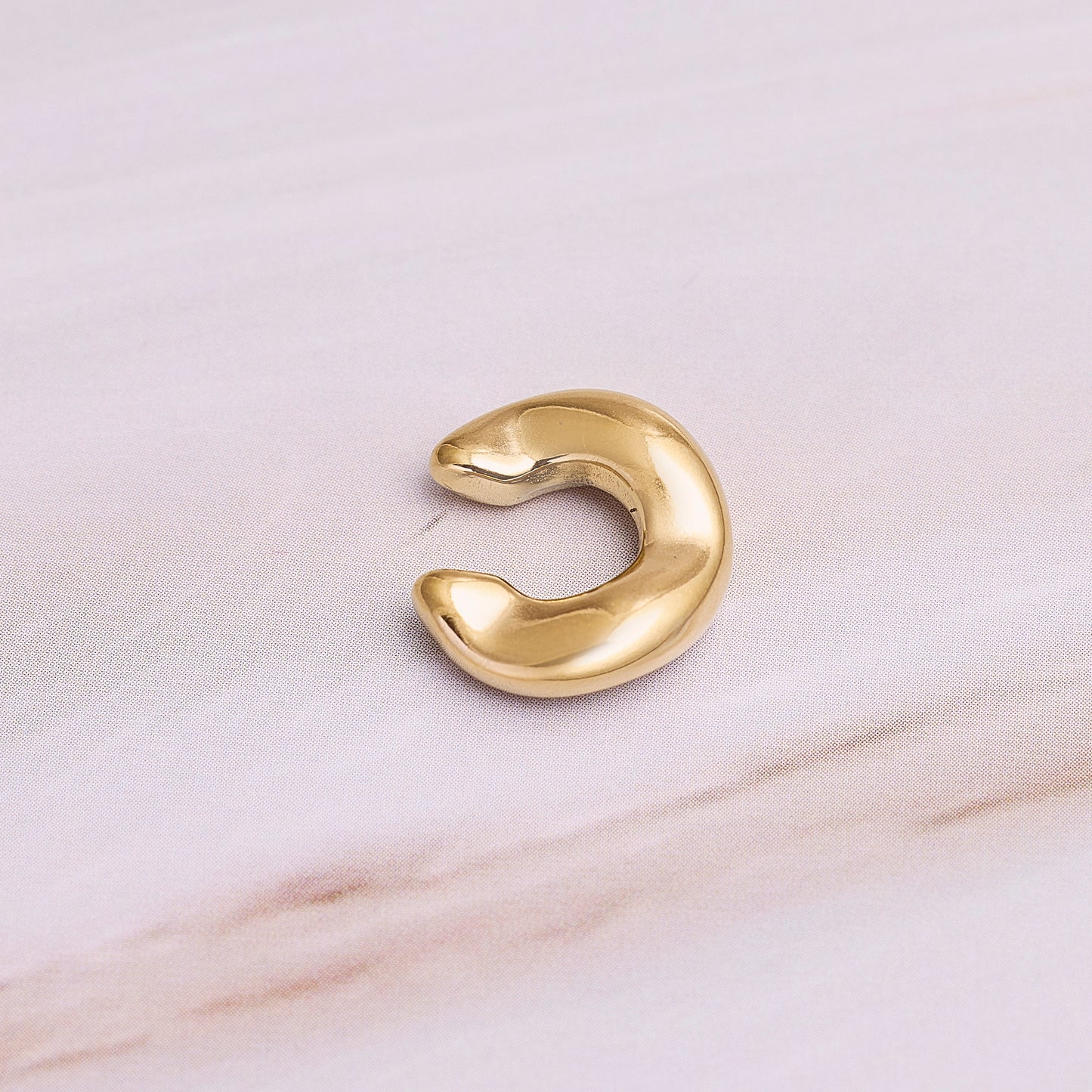 EARCUFF NATTO